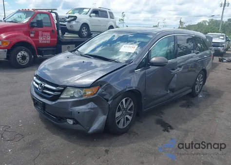 2015 Honda Odyssey Touring/Touring Elite z USA, uszkodzony, nr VIN 5FNRL5H92FB032487